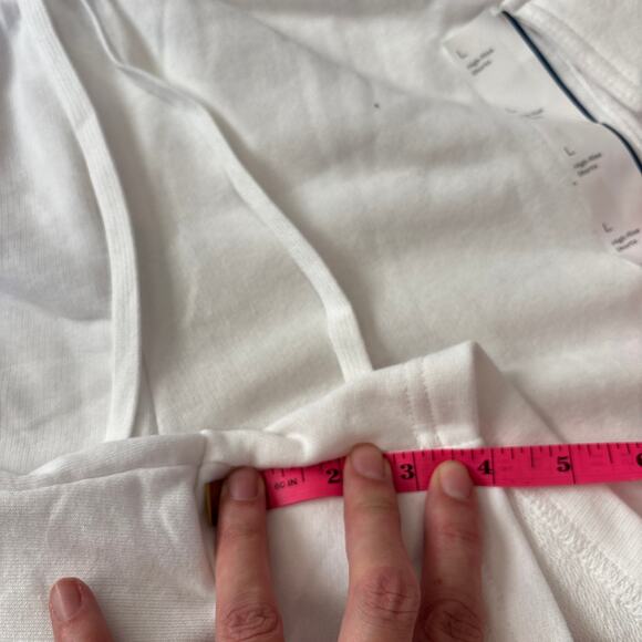 NWT Wild Fable High Rise Drawstring Cargo Sweat Shorts White Women's Size Large‎ - Picture 9 of 10